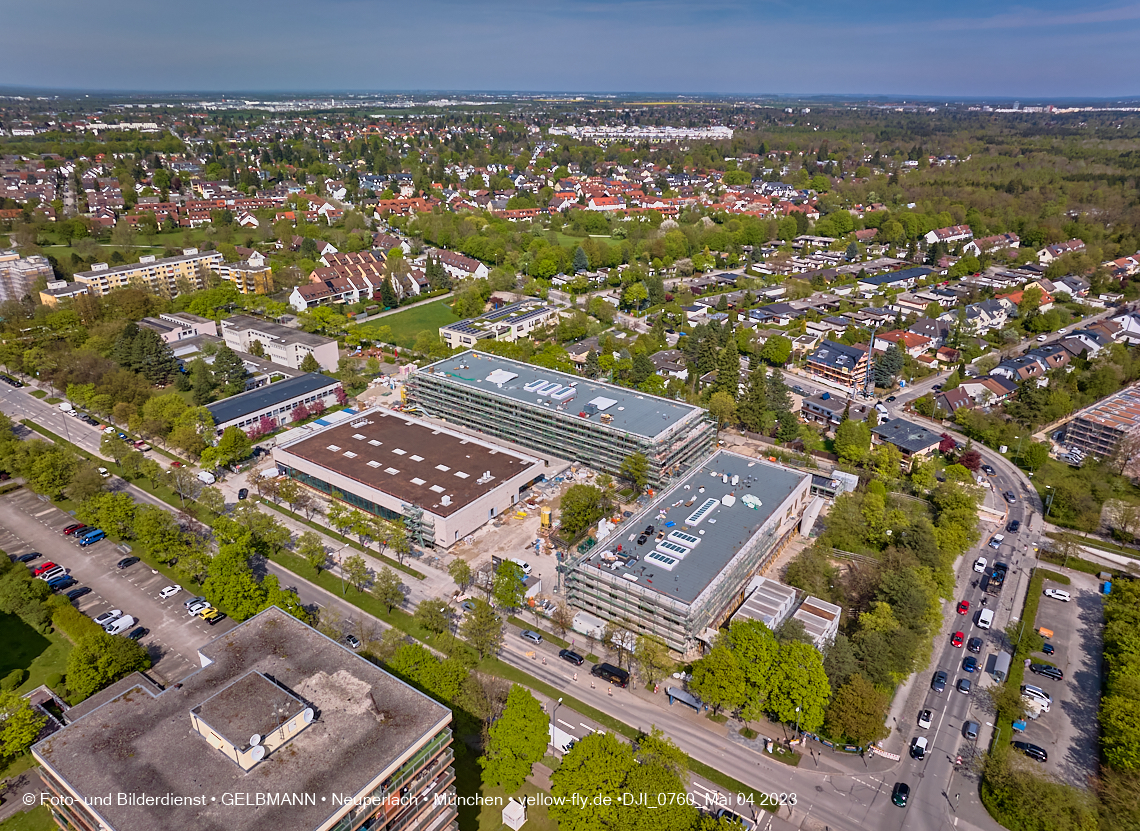 04.05.2023 - Luftbilder vom Haus für Kinder in Neuperlach